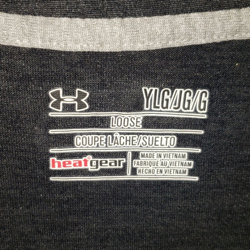 UA Pullover/Jacket - Picture 2 of 3